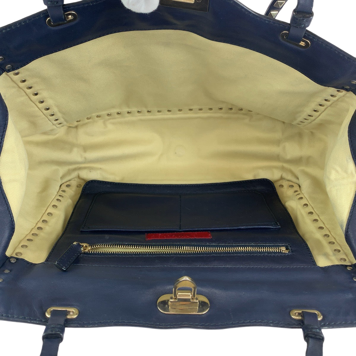 13681
VALENTINO ヴァレンティノ ロックスタッズ ネイビー ゴールド金具 レザー ショルダーバッグ ハンドバッグ  レディース