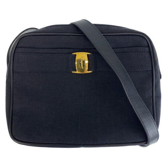 13686
Salvatore Ferragamo サルヴァトーレフェラガモ ヴァラ ネイビー ゴールド金具 キャンバス / レザー ショルダーバッグ ポシェット  レディース