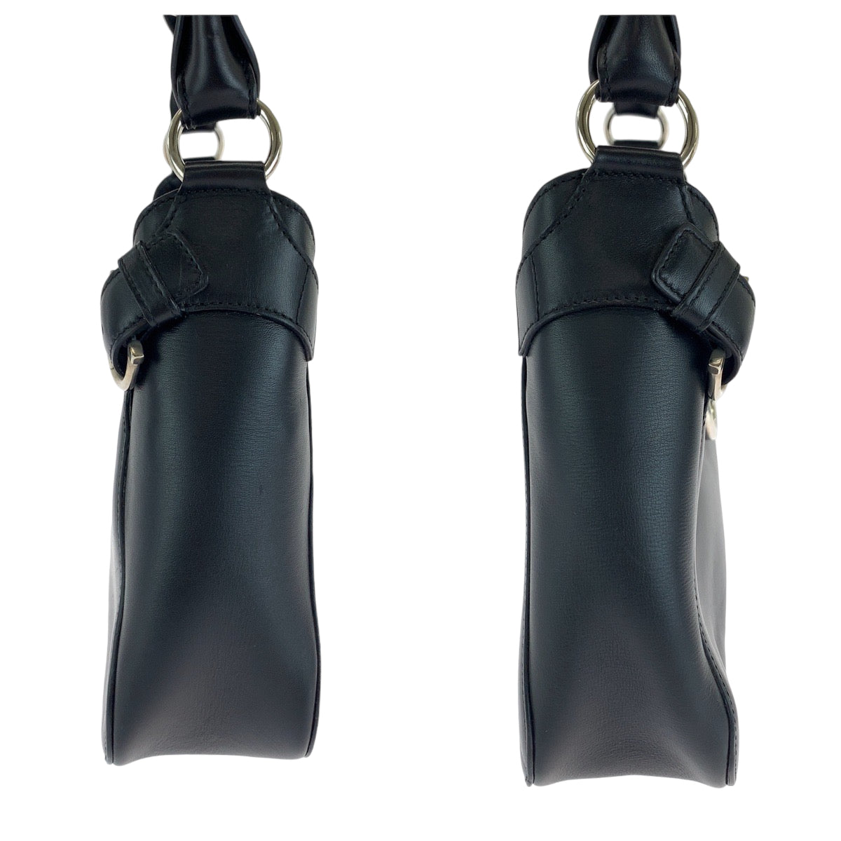 13714
Salvatore Ferragamo サルヴァトーレフェラガモ ガンチーニ ブラック 黒 シルバー金具 レザー AU21 4861 ホーボー ショルダーバッグ  レディース