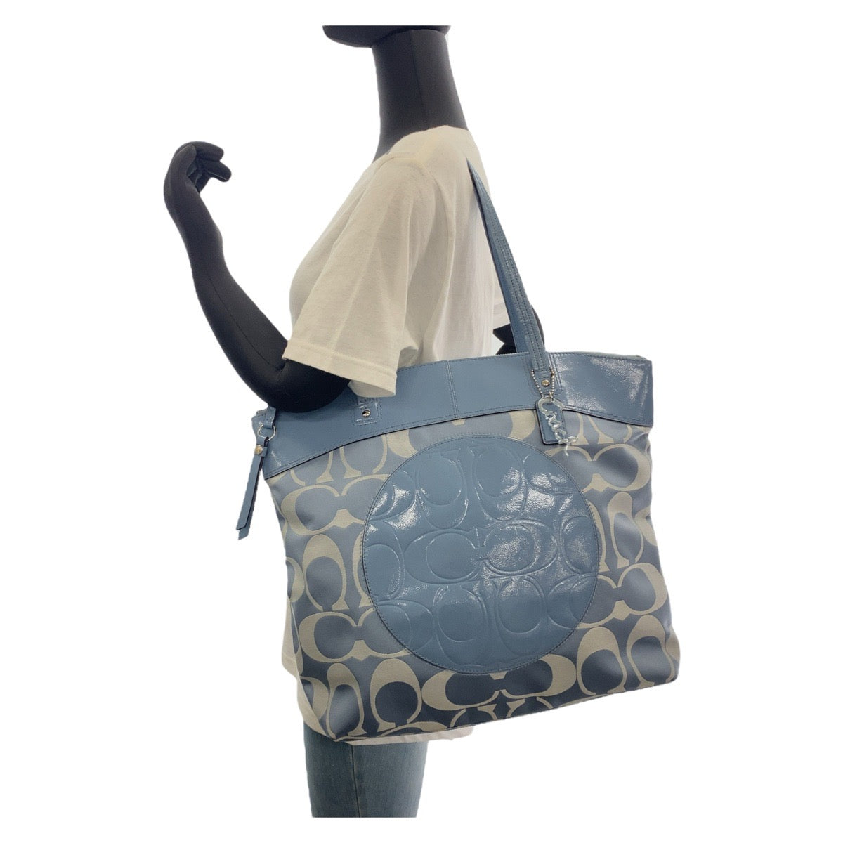 13718
COACH コーチ シグネチャー ブルー スカイブルー シルバー金具 キャンバス / レザー ショルダーバッグ  レディース