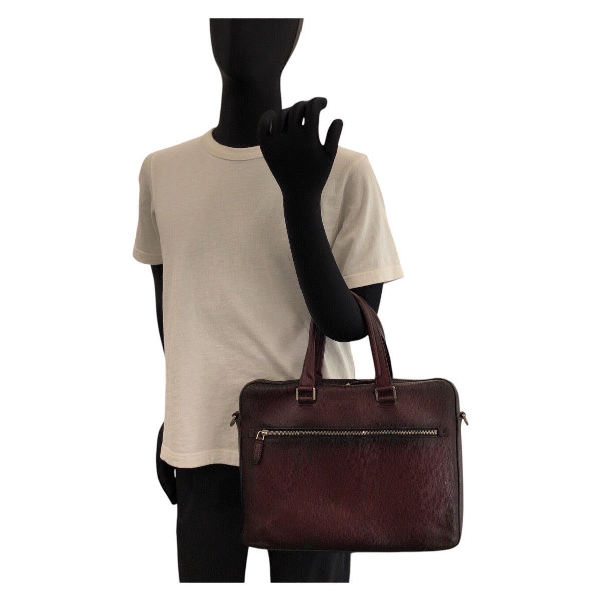 13725
Salvatore Ferragamo サルヴァトーレフェラガモ ワインレッド ボルドー シルバー金具 レザー ビジネスバッグ ブリーフケース  メンズ