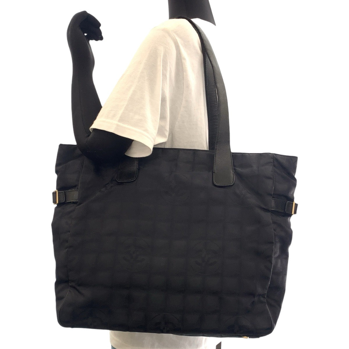13729
CHANEL シャネル ヴィンテージ ニュートラベルライン トートGM ブラック 黒 ゴールド金具 ナイロン / レザー トートバッグ ショルダーバッグ  レディース