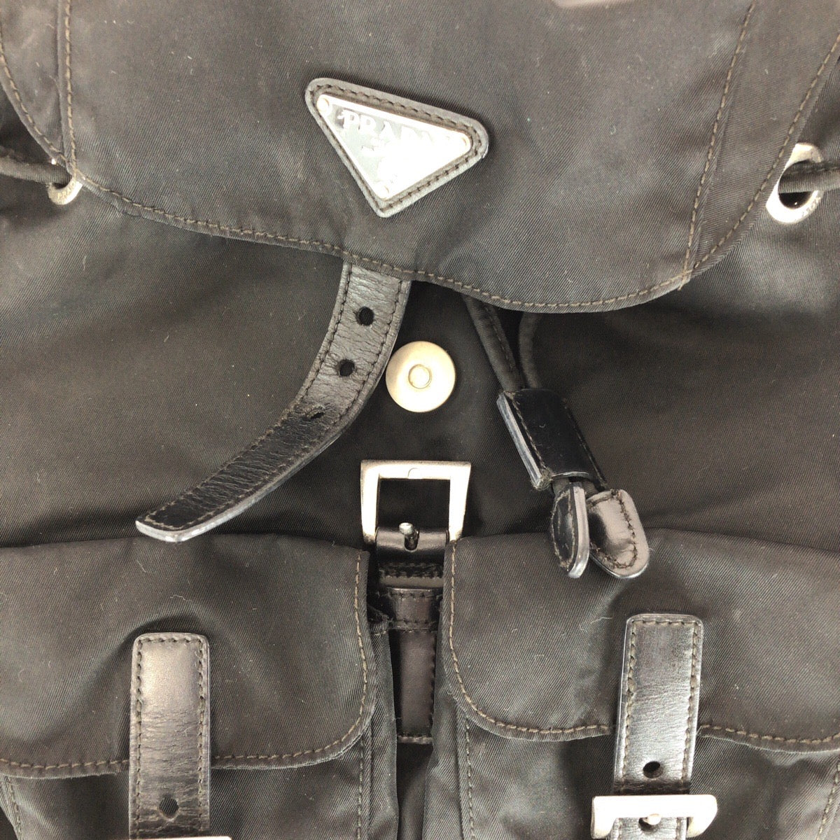 14183
PRADA プラダ テスート 三角ロゴプレート ブラック 黒 シルバー金具 ナイロン / レザー リュック・デイパック バックパック  レディース