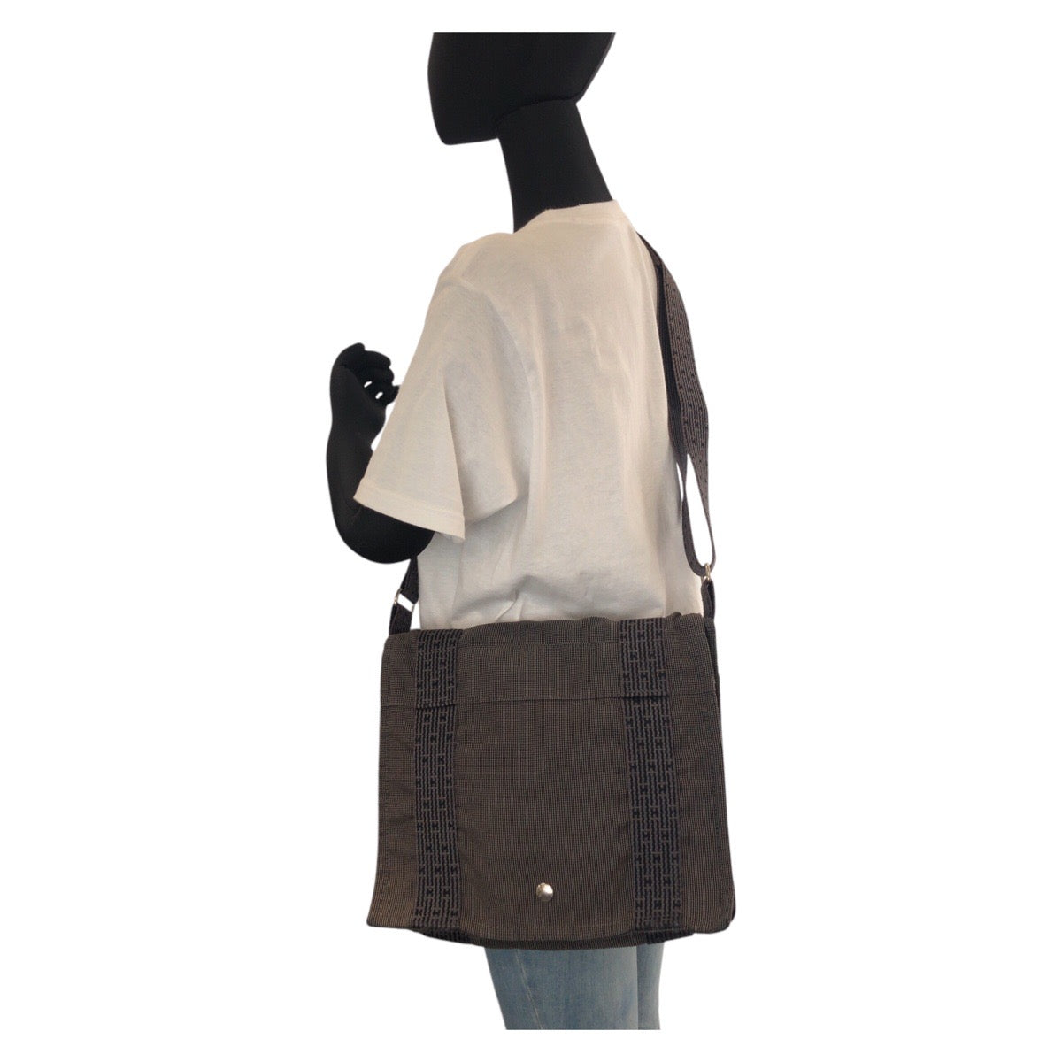 13757
HERMES エルメス エールライン バサスPM グレー シルバー金具 キャンバス 斜め掛け ショルダーバッグ メッセンジャーバッグ  レディース