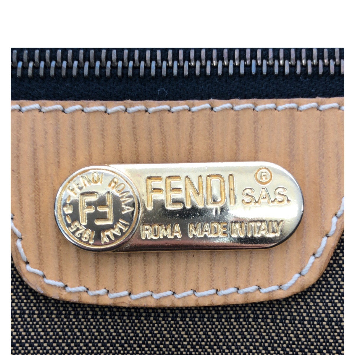 FENDI フェンディ ヴィンテージ ズッカ柄 ブラウン ゴールド金具 キャンバス トートバッグ ボストンバッグ ショルダーバッグ 2WAY  レディース
