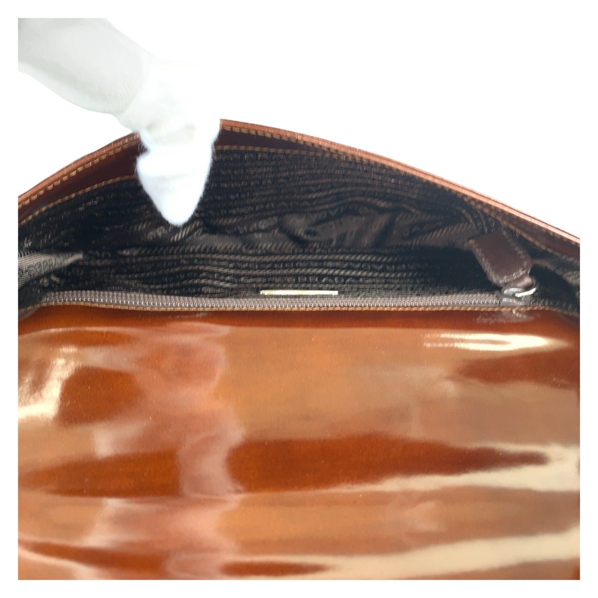 13813
 PRADA Brown Patent Leather Shoulder Bag for Women