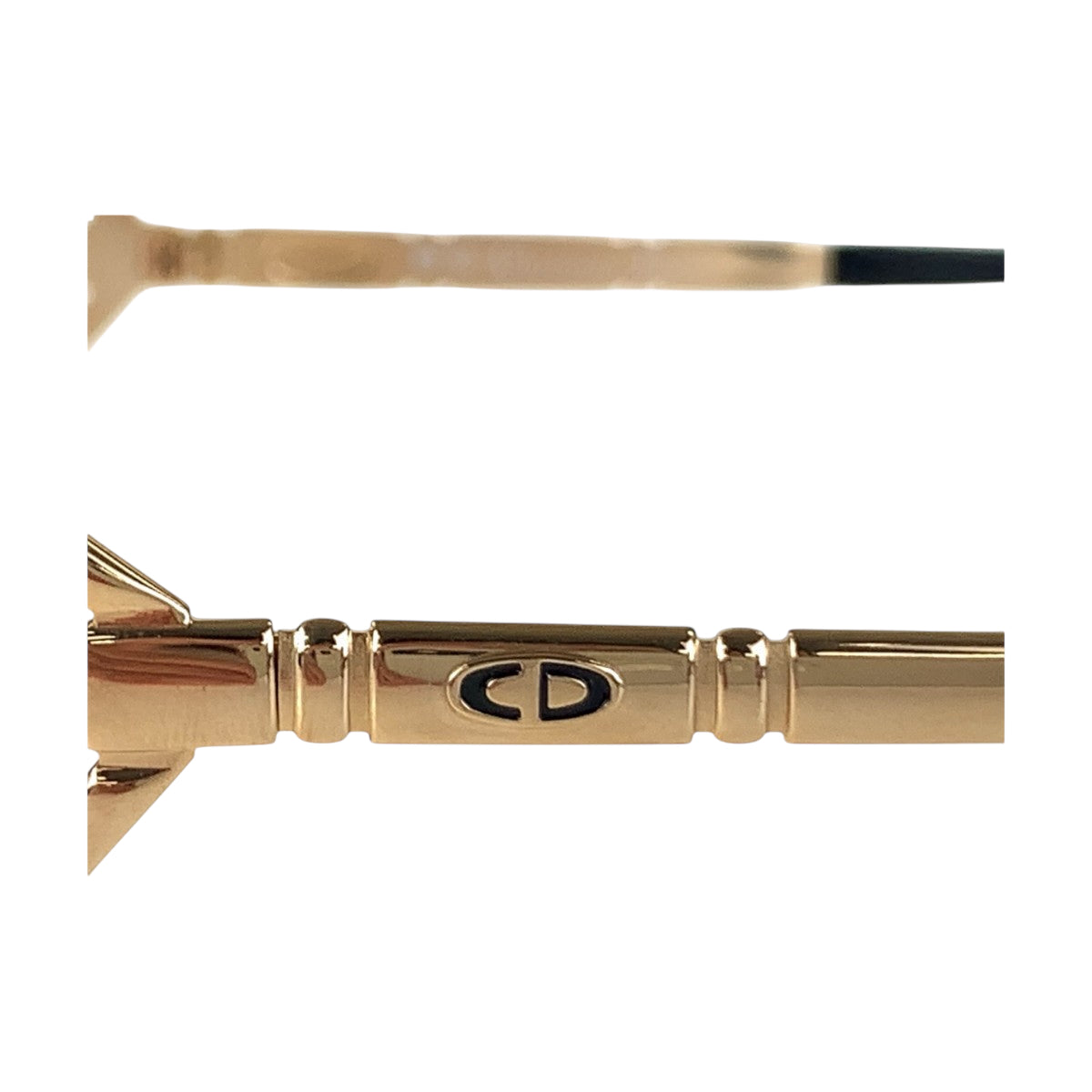 14266
Dior ディオール ヴィンテージ ブラック ゴールド金具 プラスチック / メタル 2605A 90 58◻︎14 サングラス スクエア  レディース ABP5
