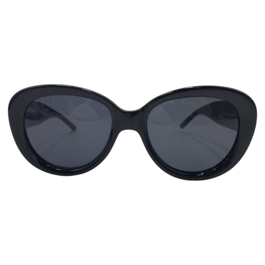 14268
GUCCI グッチ ヴィンテージ インターロッキングG ブラック 黒 プラスチック GG 2408/S 807 サングラス 男女兼用 バタフライ  レディース