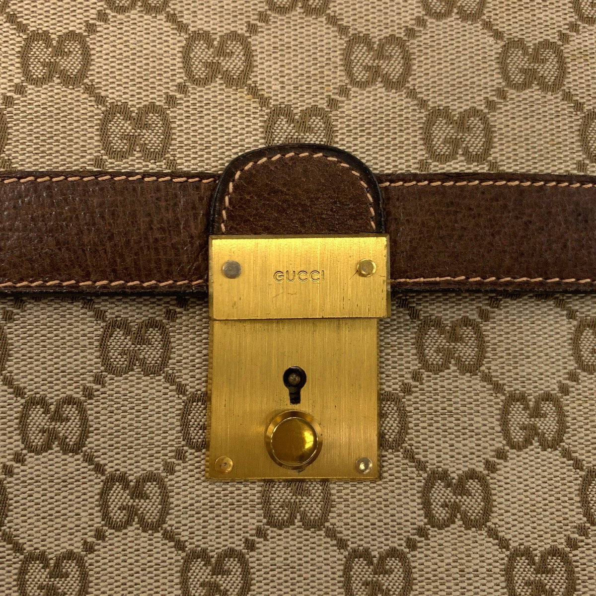 14297
GUCCI グッチ ブラウン ゴールド金具 GGキャンバス / レザー クラッチバッグ  レディース