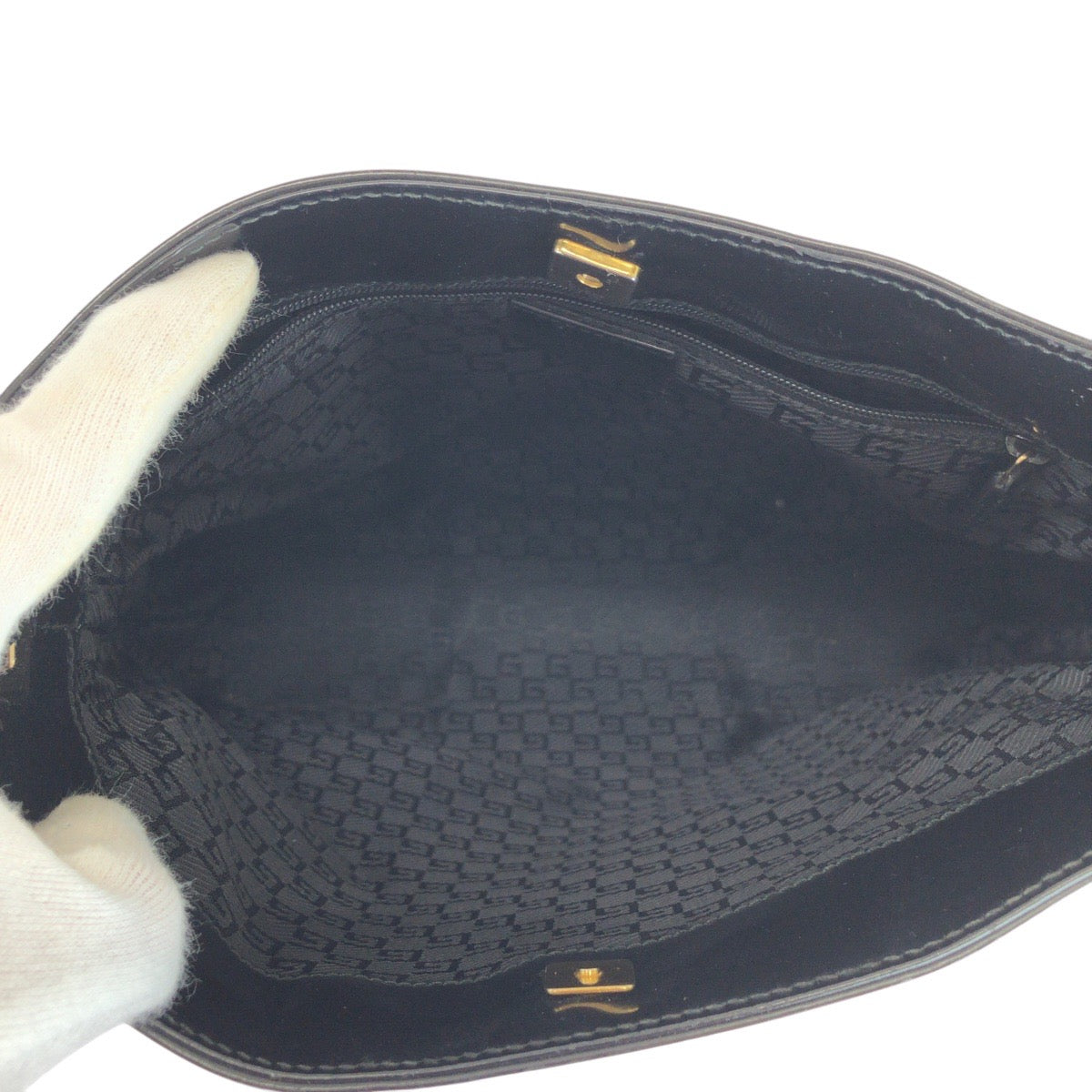 14311
GUCCI グッチ シェリーライン ブラック 黒 ゴールド金具 エナメル / キャンバス 001 4231 ショルダーバッグ  レディース