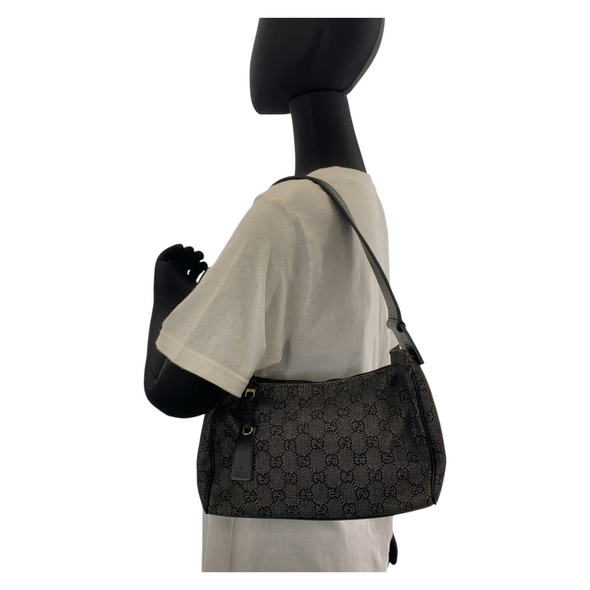 14358
GUCCI グッチ ブラック 黒 ゴールド金具 GGキャンバス / レザー 92699 ショルダーバッグ  レディース