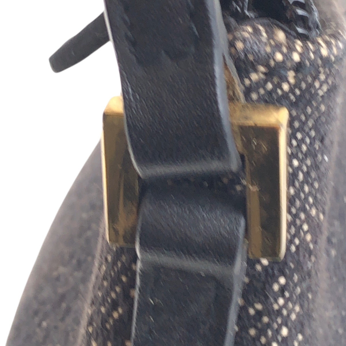13866
GUCCI グッチ ブラック 黒 ゴールド金具 GGキャンバス / レザー 7198 ハンドバッグ アクセサリーポーチ  レディース