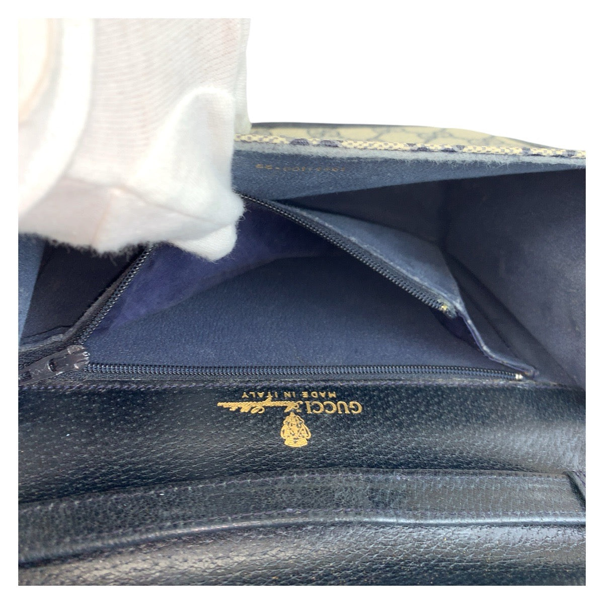 13878
GUCCI グッチ ヴィンテージ シェリーライン オールドグッチ グレー ネイビー ゴールド金具 PVC / レザー 66 001 4451 斜め掛け ショルダーバッグ ポシェット  レディース