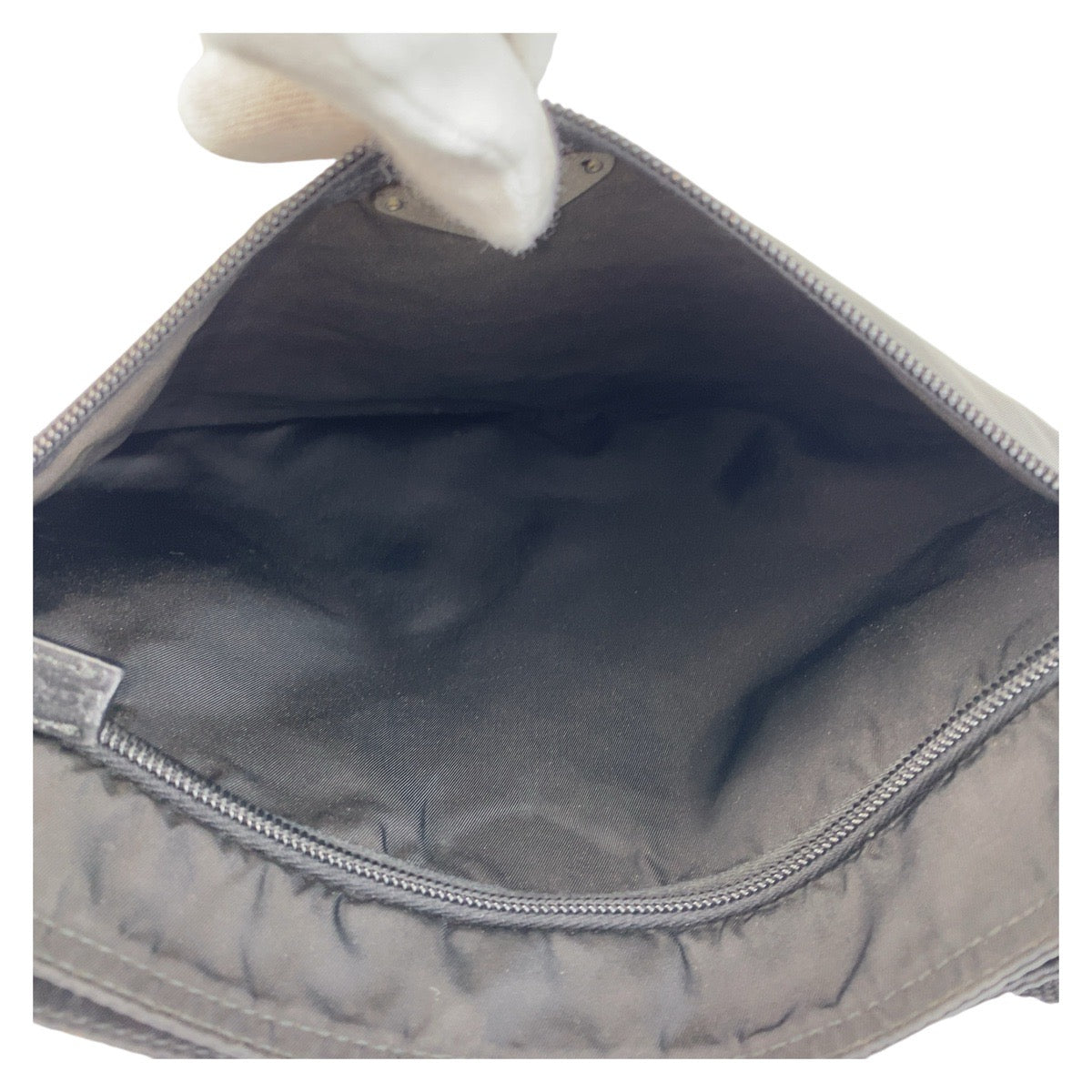 PRADA Tessuto Triangle Logo Plate Black Silver Hardware Nylon Crossbody Shoulder Bag Messenger Bag Men's