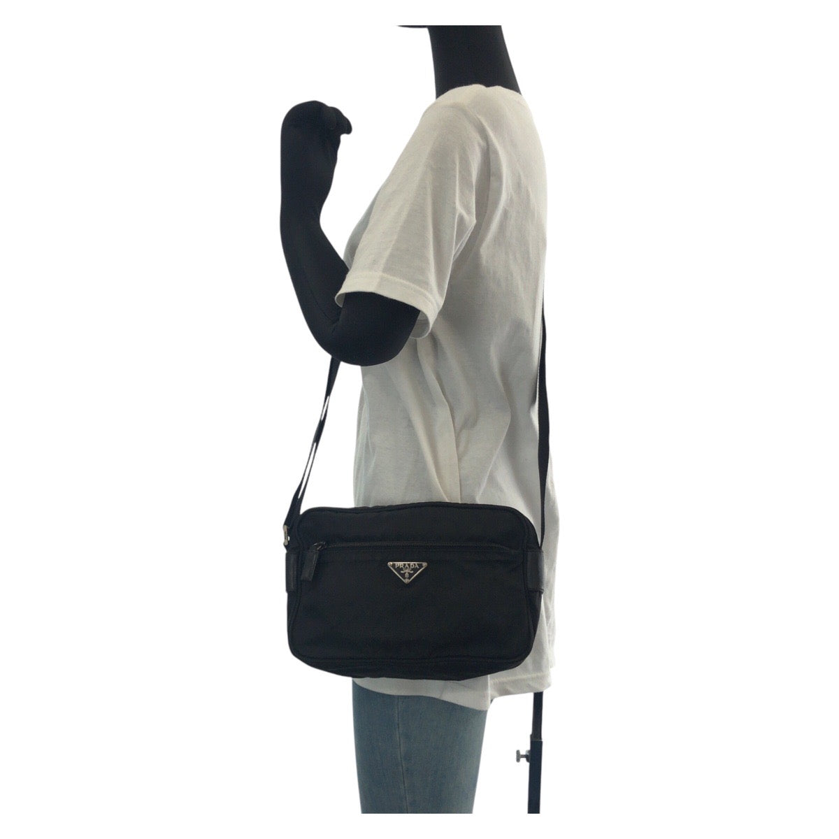 14382
PRADA プラダ テスート 三角ロゴプレート ブラック 黒 シルバー金具 ナイロン / レザー ショルダーバッグ ポシェット  レディース