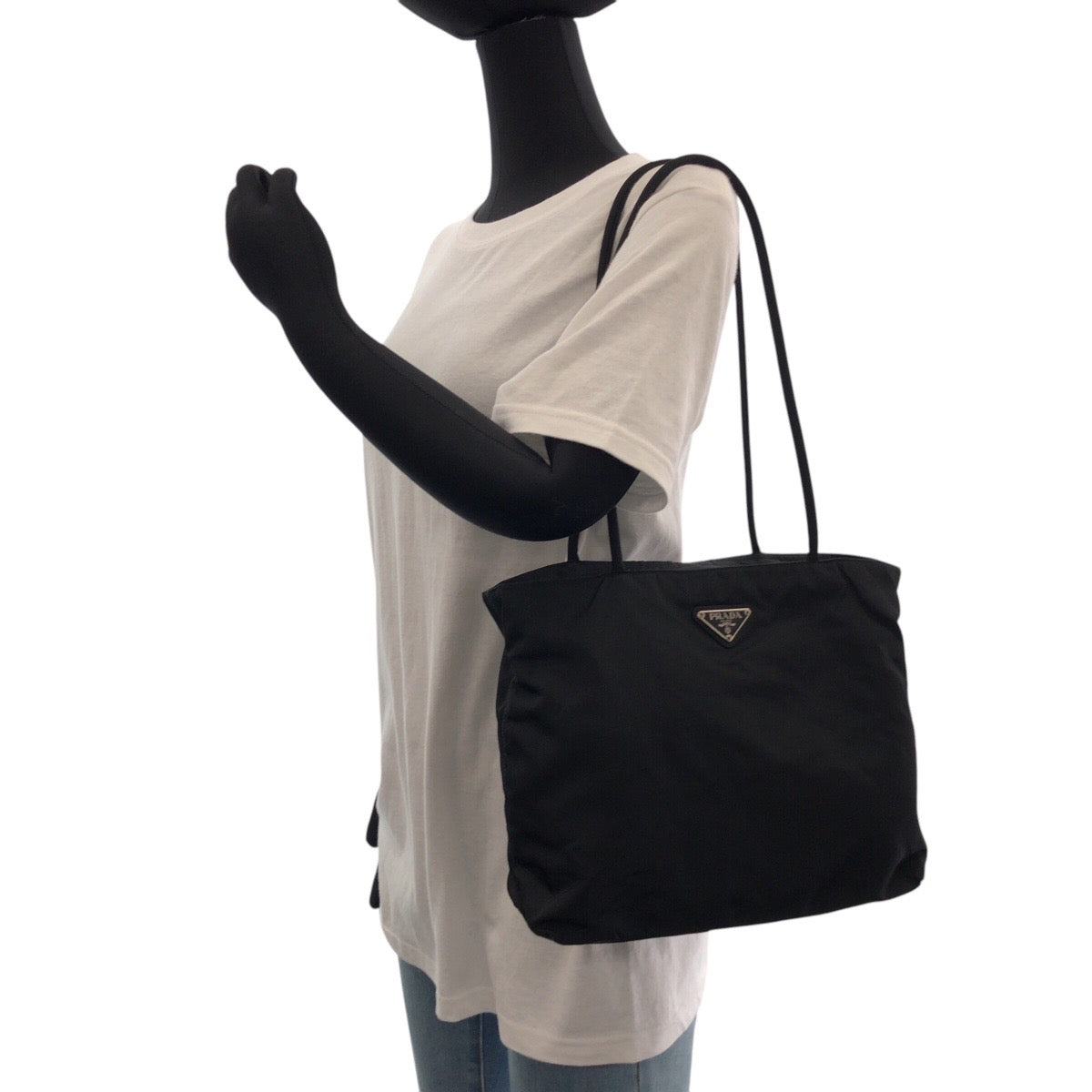 13904
PRADA プラダ テスート 三角ロゴプレート ブラック 黒 シルバー金具 ナイロン トートバッグ ショルダーバッグ  レディース