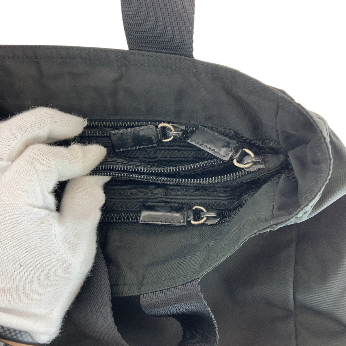 14402
PRADA プラダ テスート 三角ロゴプレート ブラック 黒 シルバー金具 ナイロン トートバッグ ショルダーバッグ  レディース
