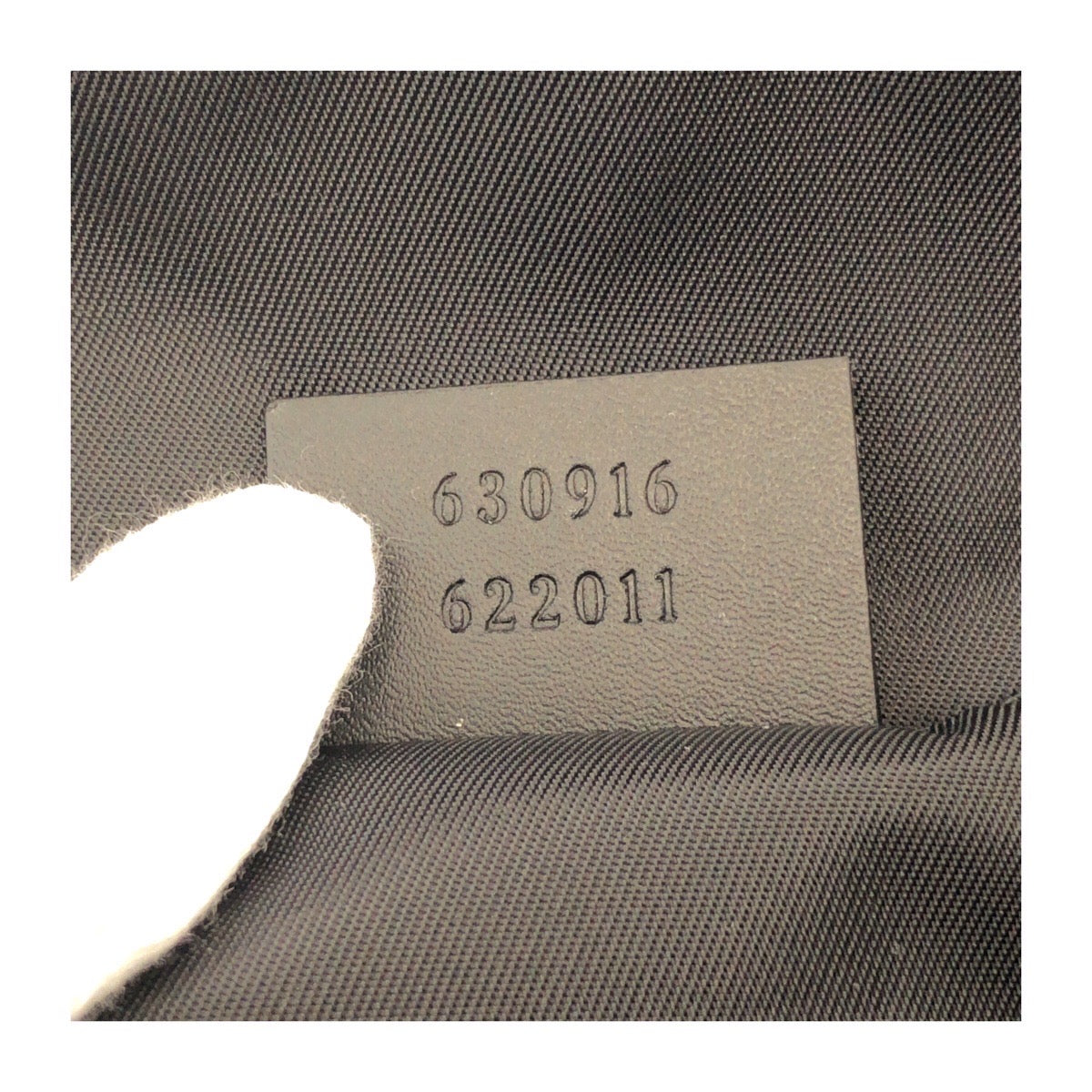 13920
GUCCI グッチ シェリーライン ブラック 黒 シルバー金具 キャンバス / レザー 630916 セカンドバッグ ポーチ  メンズ A39