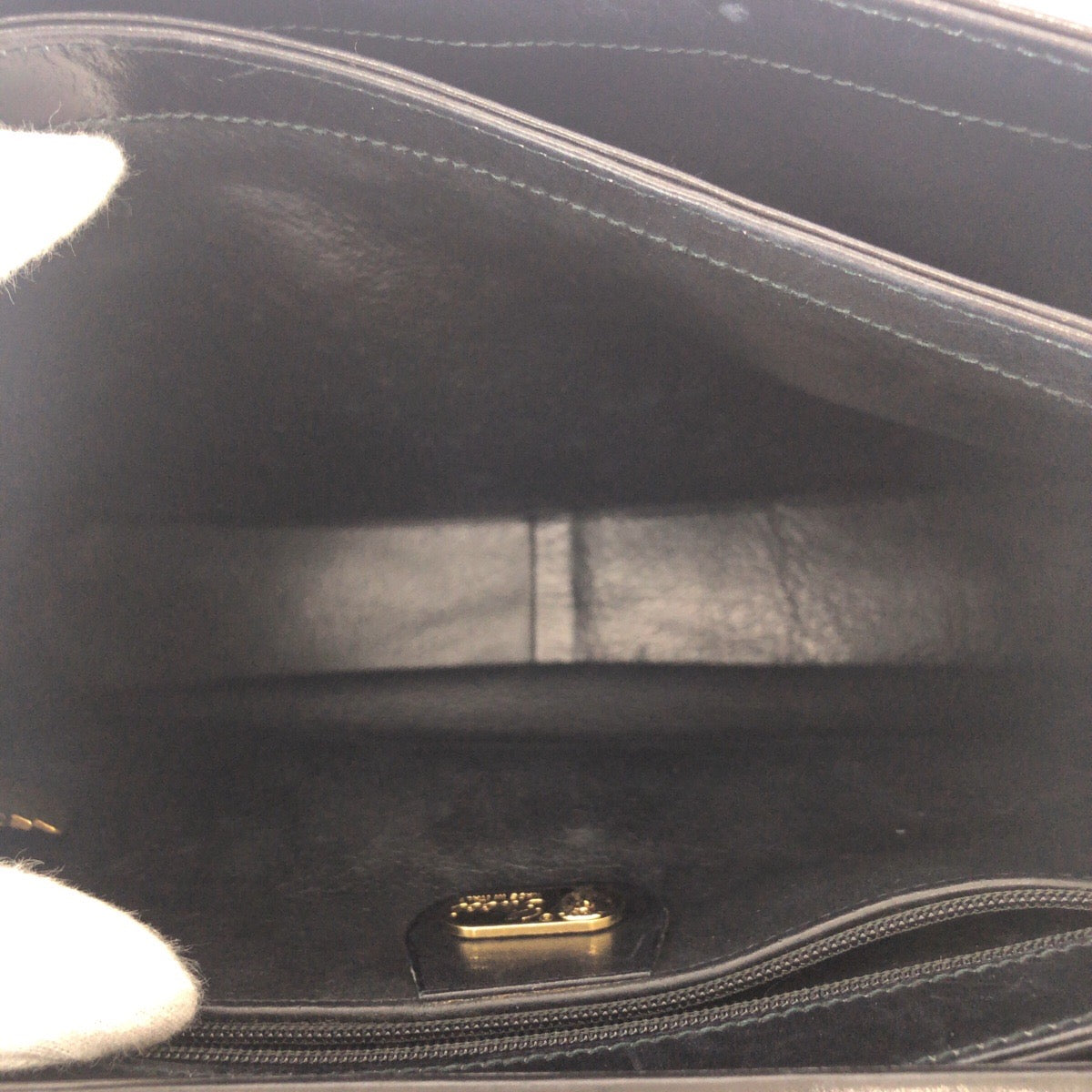14430
GUCCI グッチ ヴィンテージ オールドグッチ インターロッキング クレスト ブラック 黒 ゴールド金具 レザー 000 46 4857 トートバッグ ショルダーバッグ  レディース