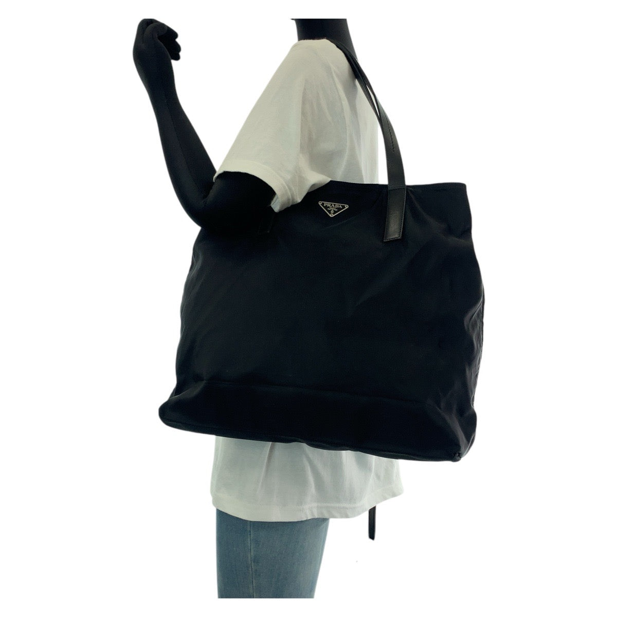 14448
PRADA プラダ テスート 三角ロゴプレート ブラック 黒 シルバー金具 ナイロン / レザー トートバッグ ショルダーバッグ  レディース