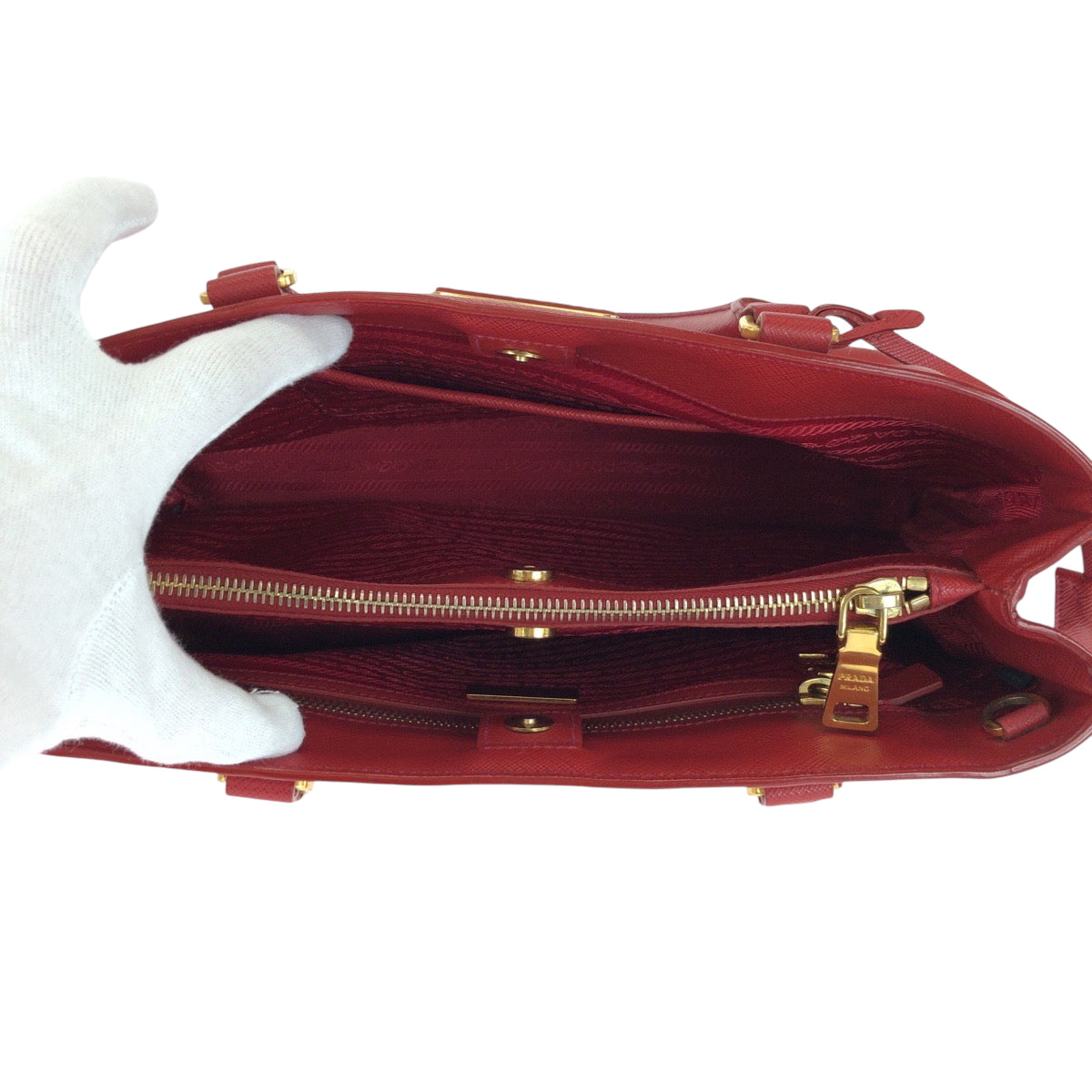14450
PRADA プラダ ガレリア サフィアーノ 三角ロゴプレート レッド ゴールド金具 レザー トートバッグ ハンドバッグ  レディース ABP45