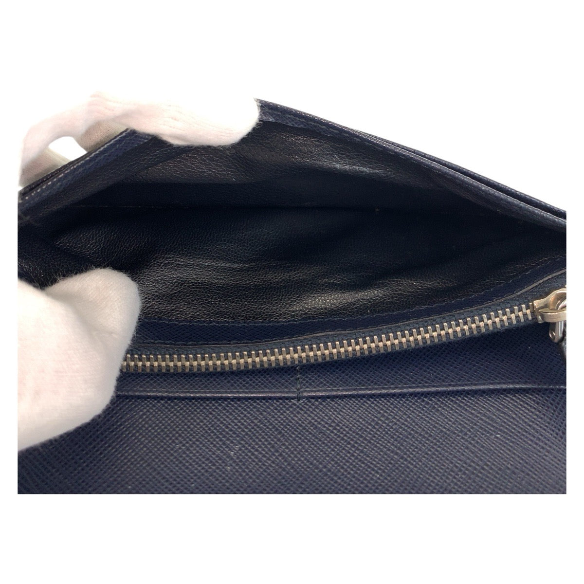 13949
PRADA プラダ サフィアーノ ブラック 黒 シルバー金具 レザー 長財布 ロングウォレット  メンズ