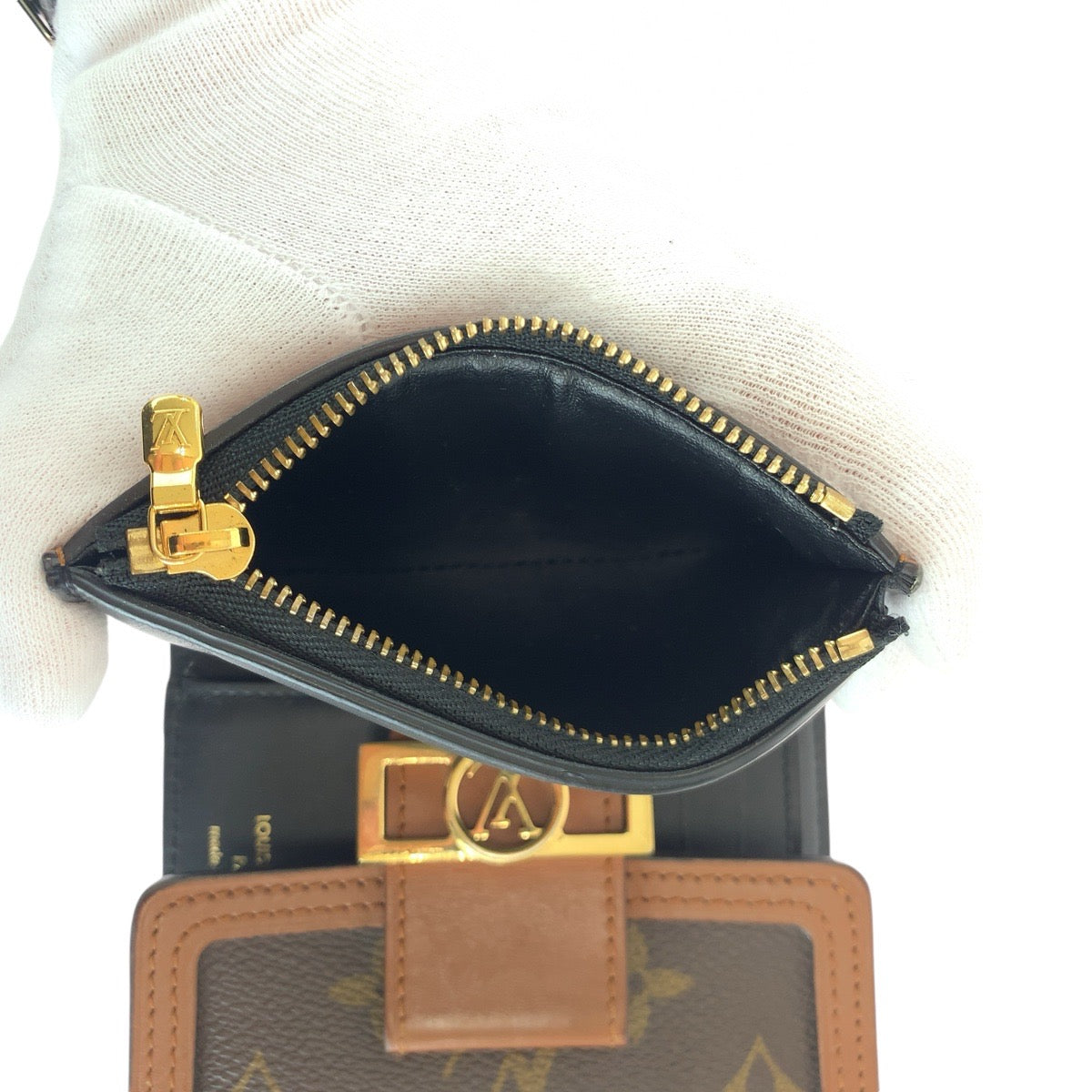 14471
LOUIS VUITTON ルイヴィトン モノグラム ポルトフォイユ ドーフィーヌ コンパクト ブラウン ゴールド金具 PVC / レザー M68725 折財布 コンパクトウォレット  レディース