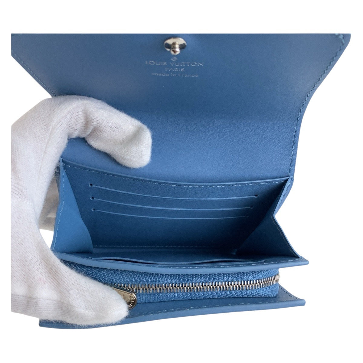 13957
LOUIS VUITTON ルイヴィトン マヒナ ポルトフォイユ イリス コンパクト ホワイト ブルー シルバー金具 レザー M69213 折財布 コンパクトウォレット  レディース