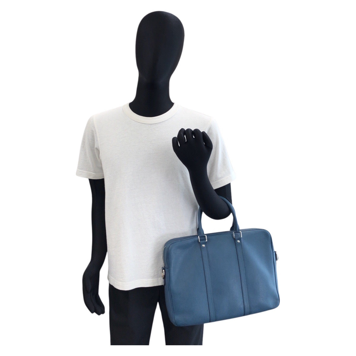 14477
LOUIS VUITTON ルイヴィトン タイガ ポルトドキュマンボワイヤージュ ブルー シルバー金具 タイガ M30639 ブリーフケース ビジネスバッグ  メンズ
