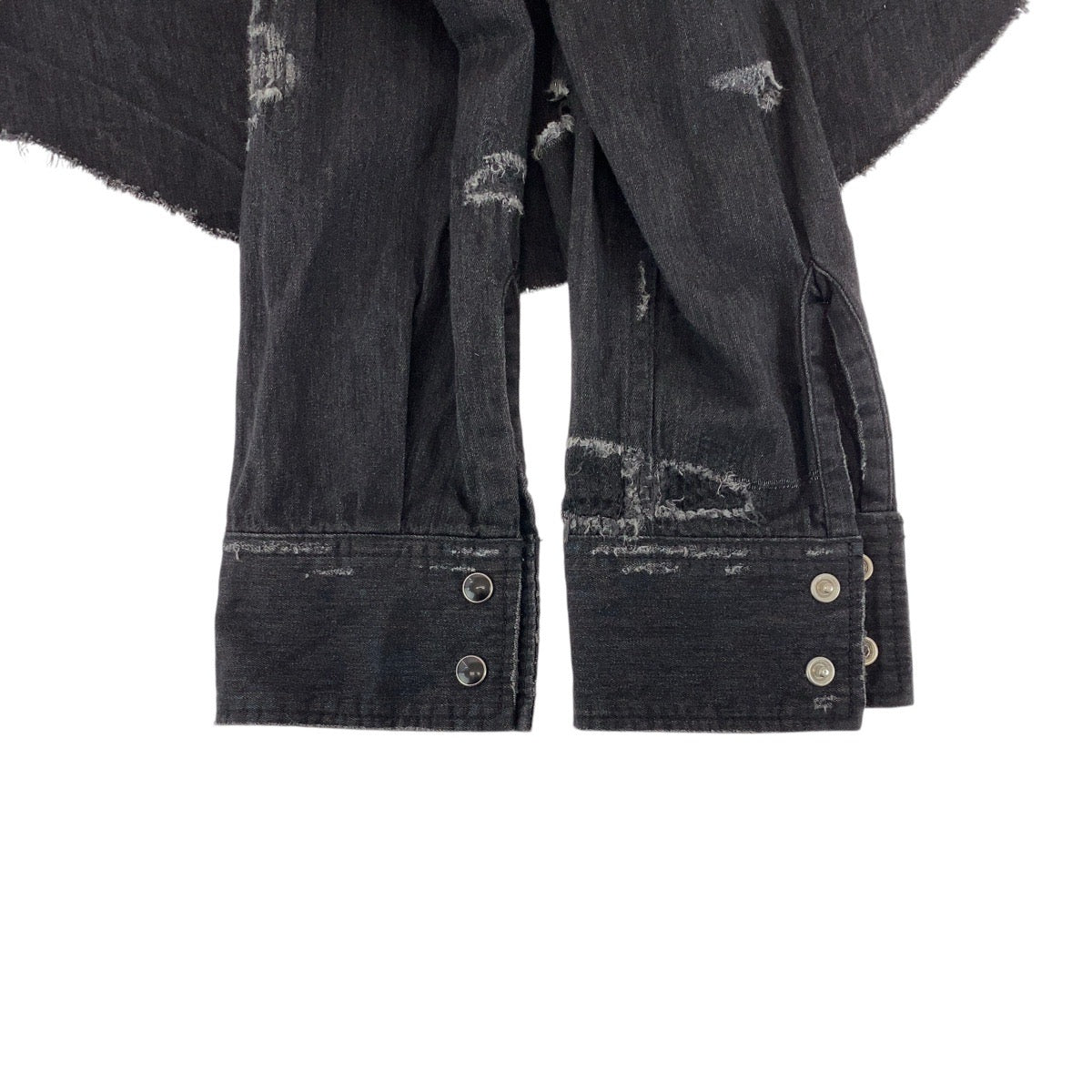 13976
SAINT LAURENT PARIS サンローランパリ ダメージ加工 サイズS ブラック 黒 コットンデニム DP66  417374  Y885L  1084 長袖シャツ  メンズ