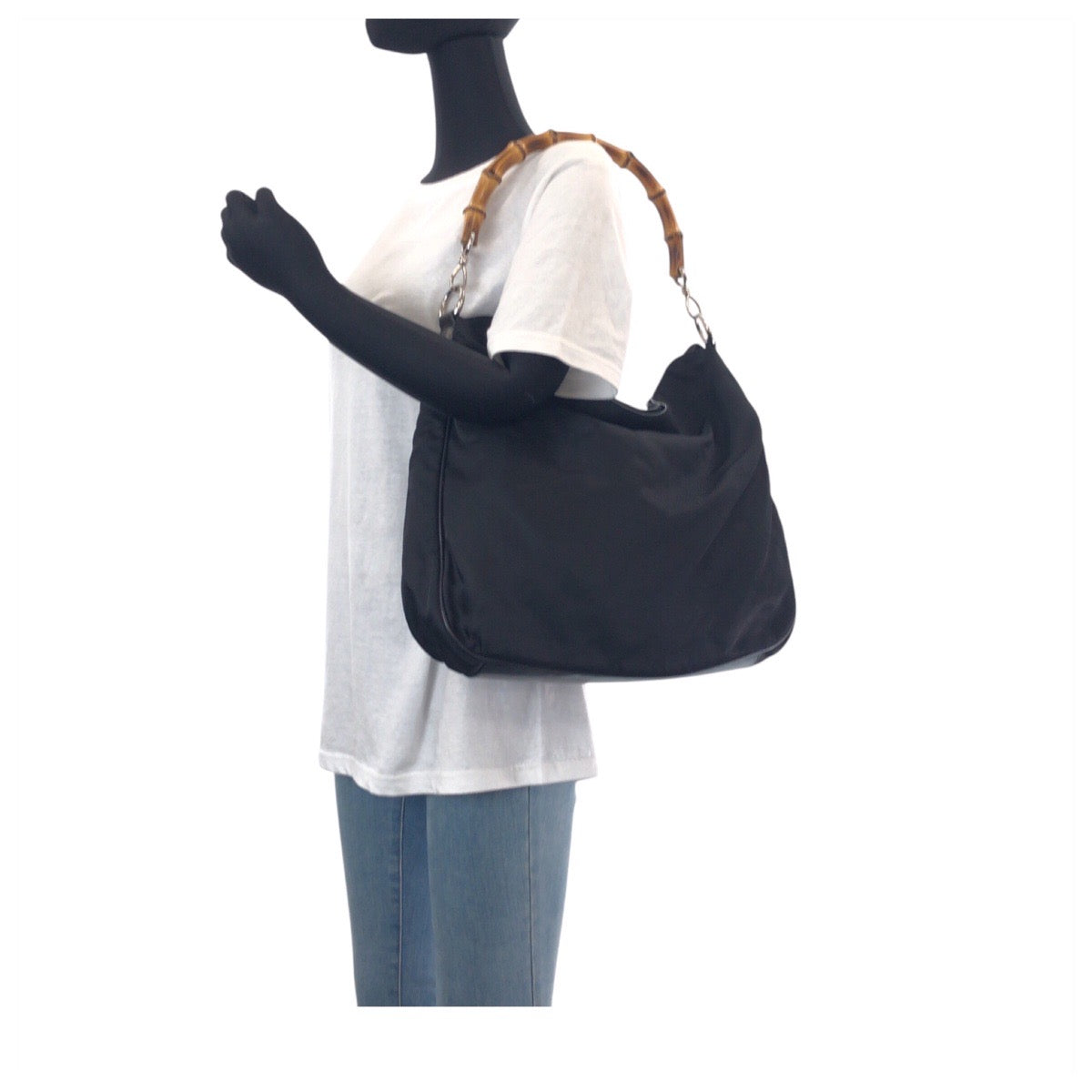 13985
GUCCI グッチ バンブー ブラック 黒 シルバー金具 ナイロン / バンブー 001 2058 1577 ショルダーバッグ  レディース