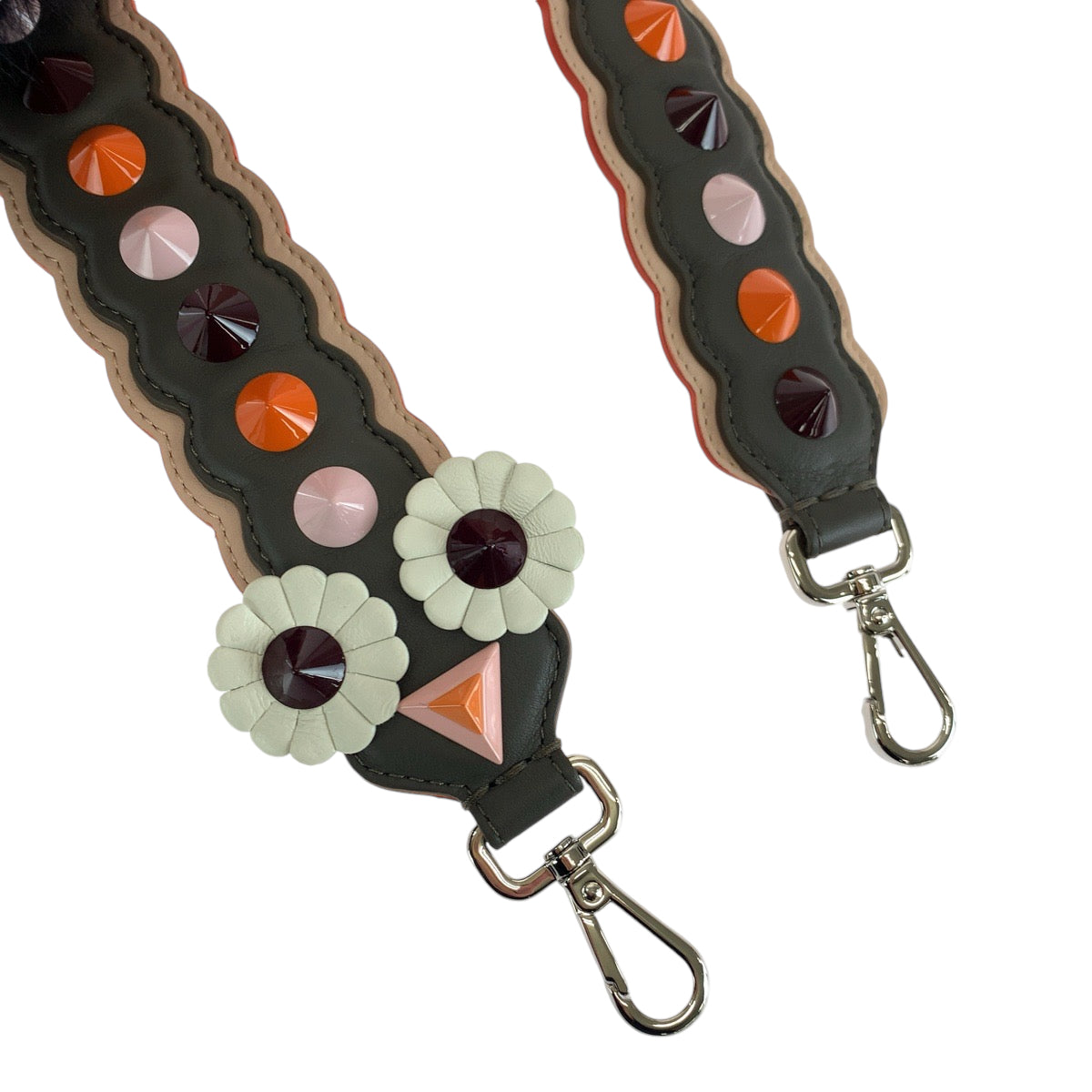 13997
FENDI フェンディ STEP YOU フラワー カーキ マルチカラー シルバー金具 レザー ショルダーストラップ  レディース
