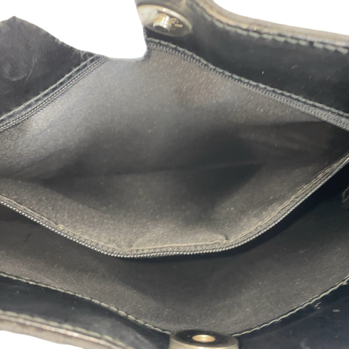 14527
GUCCI グッチ ブラック 黒 シルバー金具 GGキャンバス 13166 ショルダーバッグ  レディース