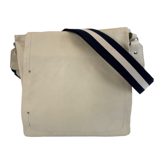 14542
BALLY バリー ホワイト シルバー金具 レザー 斜め掛け ショルダーバッグ メッセンジャーバッグ  メンズ