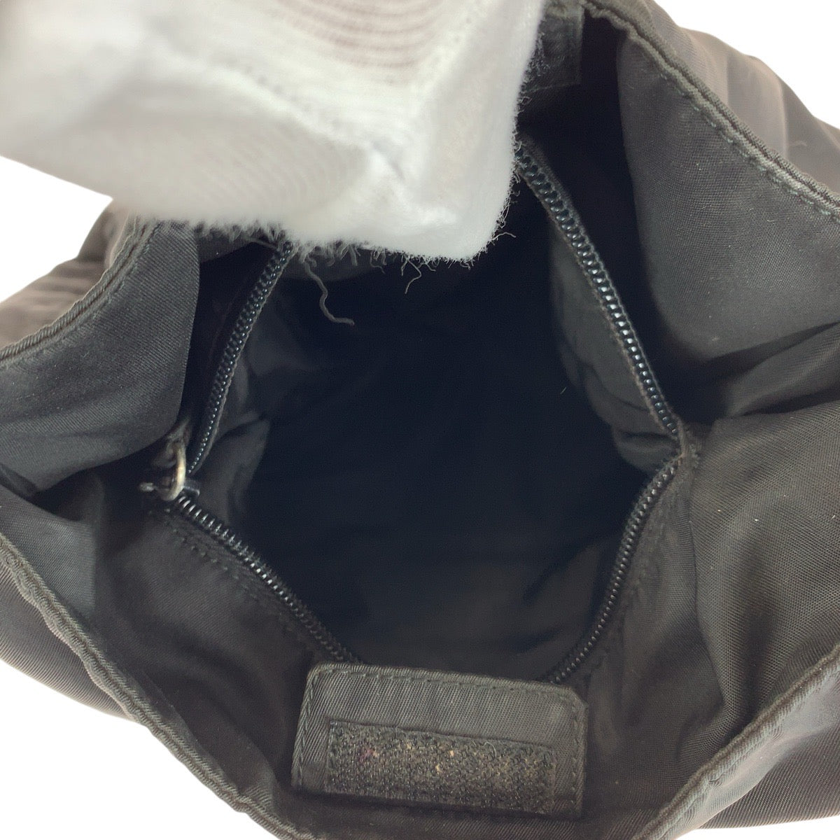 14550
PRADA プラダ テスート 三角ロゴプレート ブラック 黒 シルバー金具 ナイロン / プラスチック ショルダーバッグ  レディース