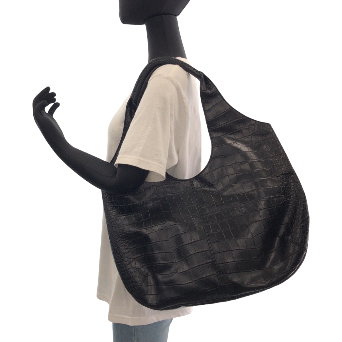 14617
Salvatore Ferragamo サルヴァトーレフェラガモ 型押し ブラック 黒 シルバー金具 レザー AQ21 ホーボー ショルダーバッグ 肩掛け  レディース A17