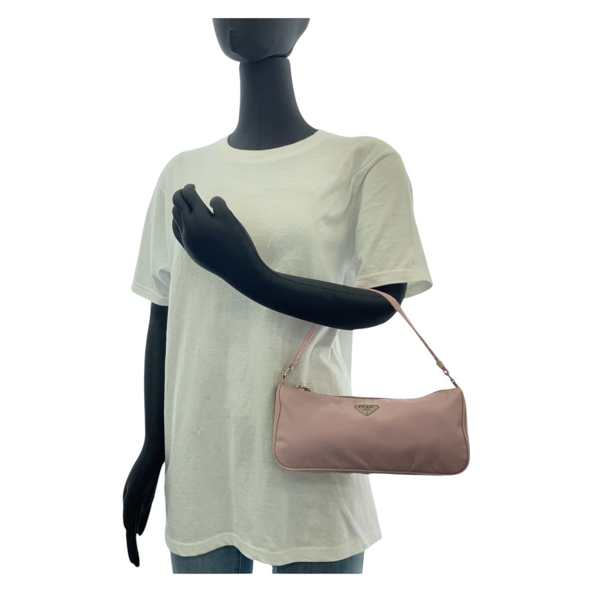 14623
PRADA プラダ テスート 三角ロゴプレート ピンク シルバー金具 ナイロン ハンドバッグ アクセサリーポーチ  レディース