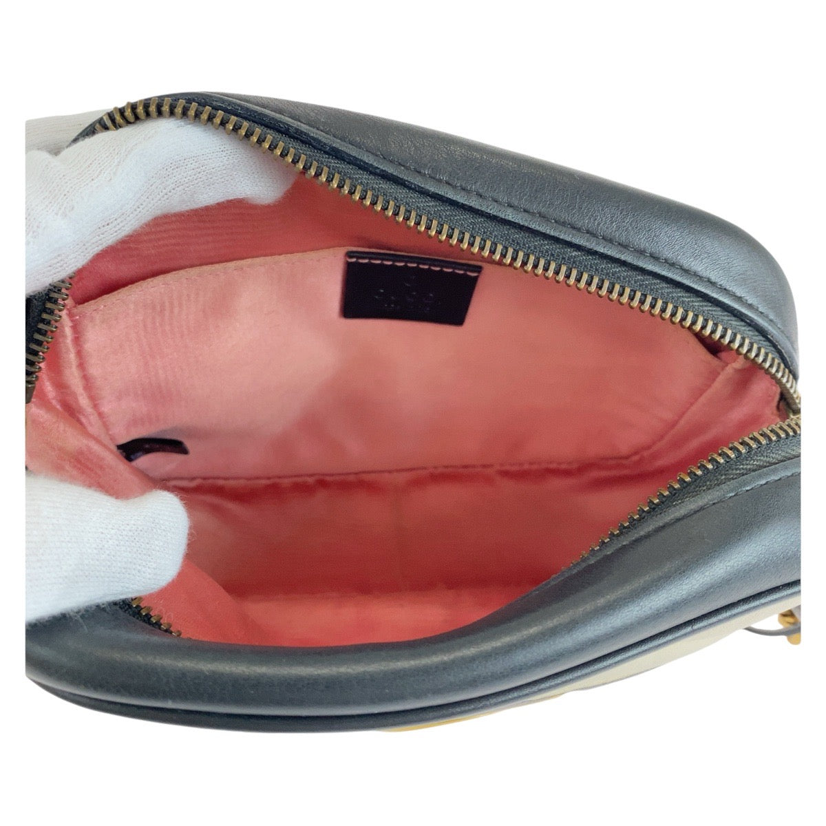 14627
GUCCI グッチ GGマーモント ブラック ホワイト ゴールド金具 レザー 448065 斜め掛け ショルダーバッグ ポシェット  レディース