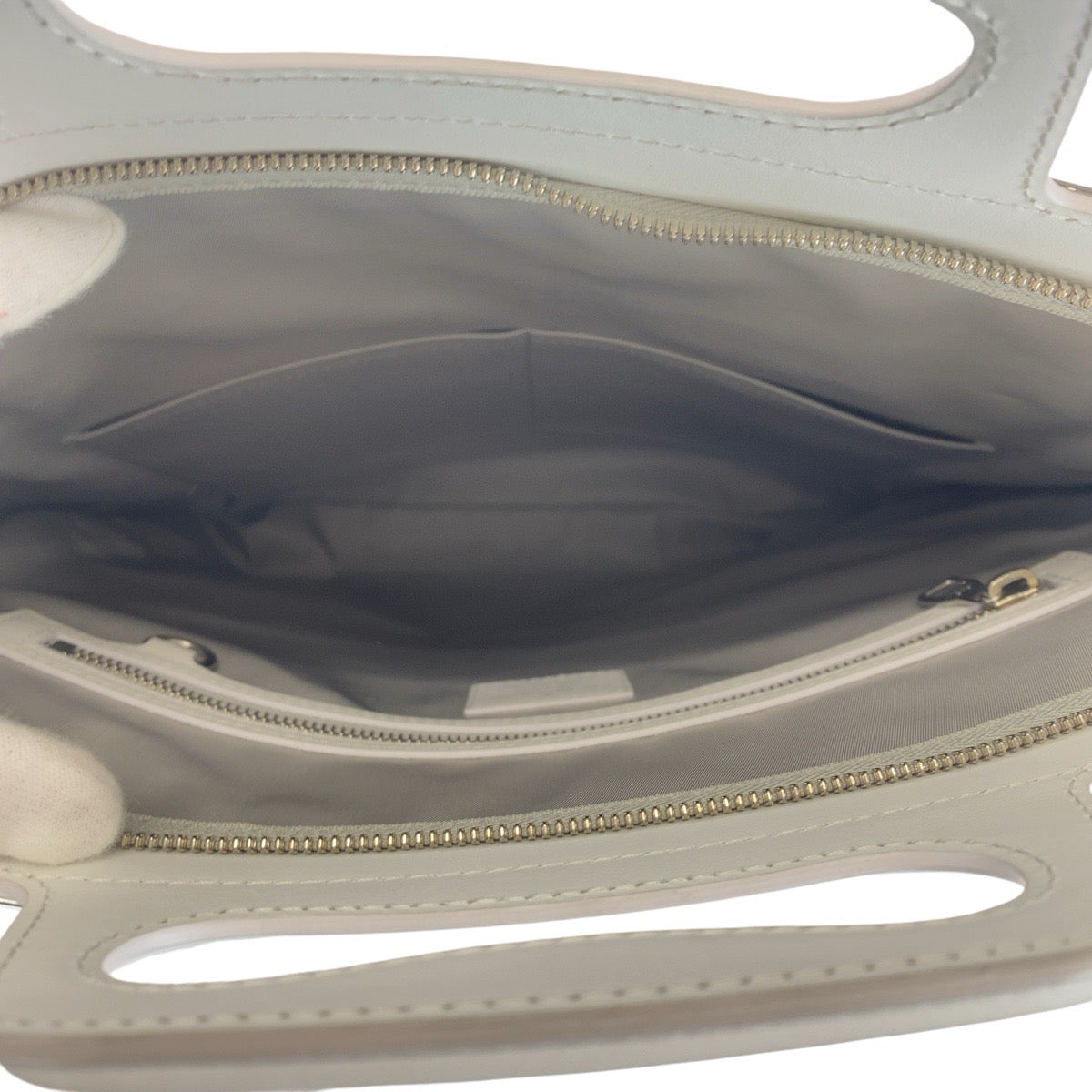 14639
LOUIS VUITTON ルイヴィトン モノグラム フリーザー サックプラ ブラウン シルバー ホワイト PVC / エナメル / レザー M23151 トートバッグ ショルダーバッグ 2way 男女兼用 A4収納 レディース SA250