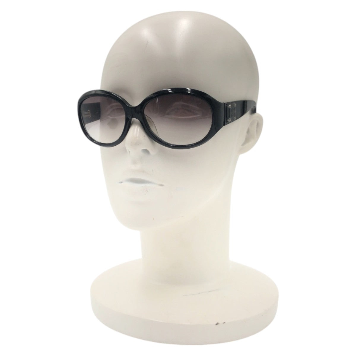14669
Givenchy ジバンシー ブラック 黒 プラスチック SGV638 COL.700X サングラス 男女兼用 バタフライ  レディース