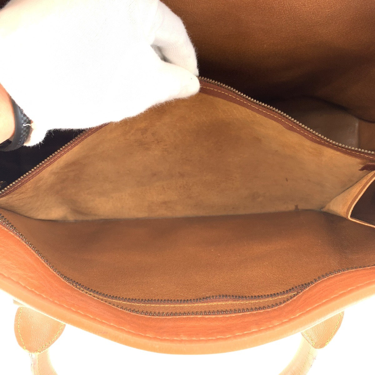 14680
LOUIS VUITTON ルイヴィトン モノグラム ウィークエンドPM ブラウン ゴールド金具 PVC / レザー M42425 トートバッグ ショルダーバッグ  レディース