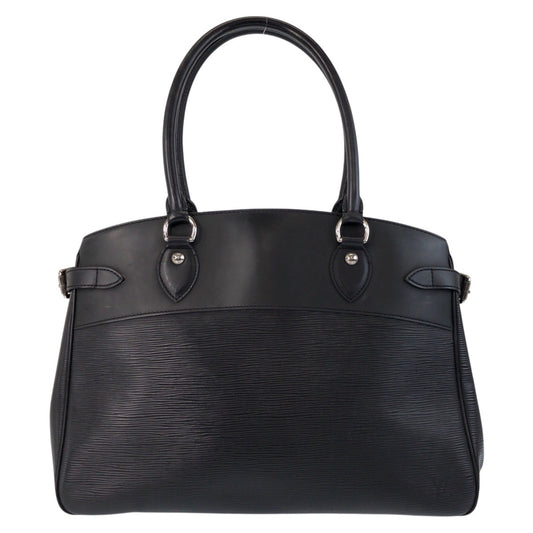 14686
LOUIS VUITTON ルイヴィトン エピ パッシーGM ノワール ブラック 黒 シルバー金具 レザー M59252 ショルダーバッグ  レディース