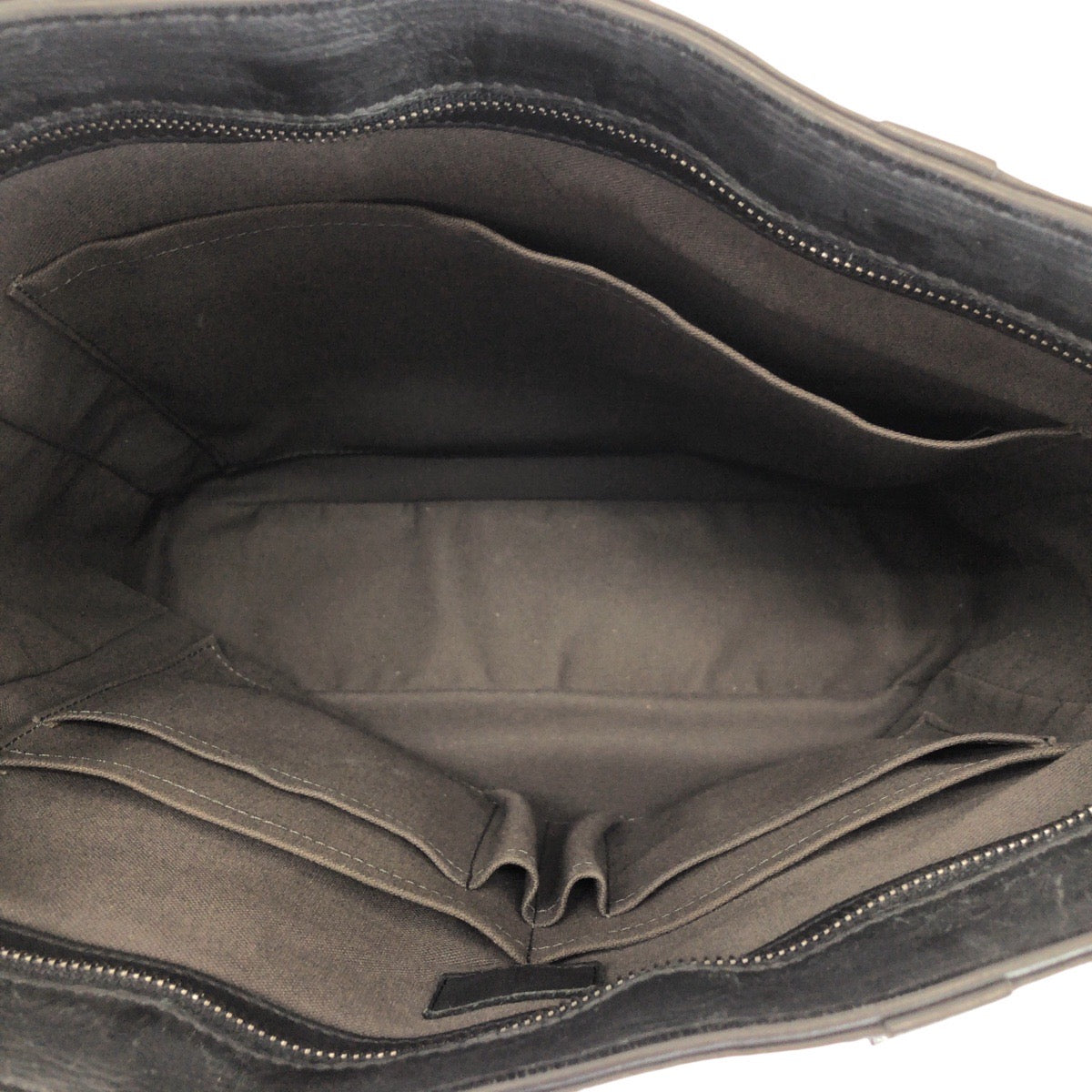 14689
LOUIS VUITTON ルイヴィトン ダミエ アンフィニ タダオ PM ブラック 黒 ガンメタ金具 レザー N41467 ビジネスバッグ トートバッグ  メンズ