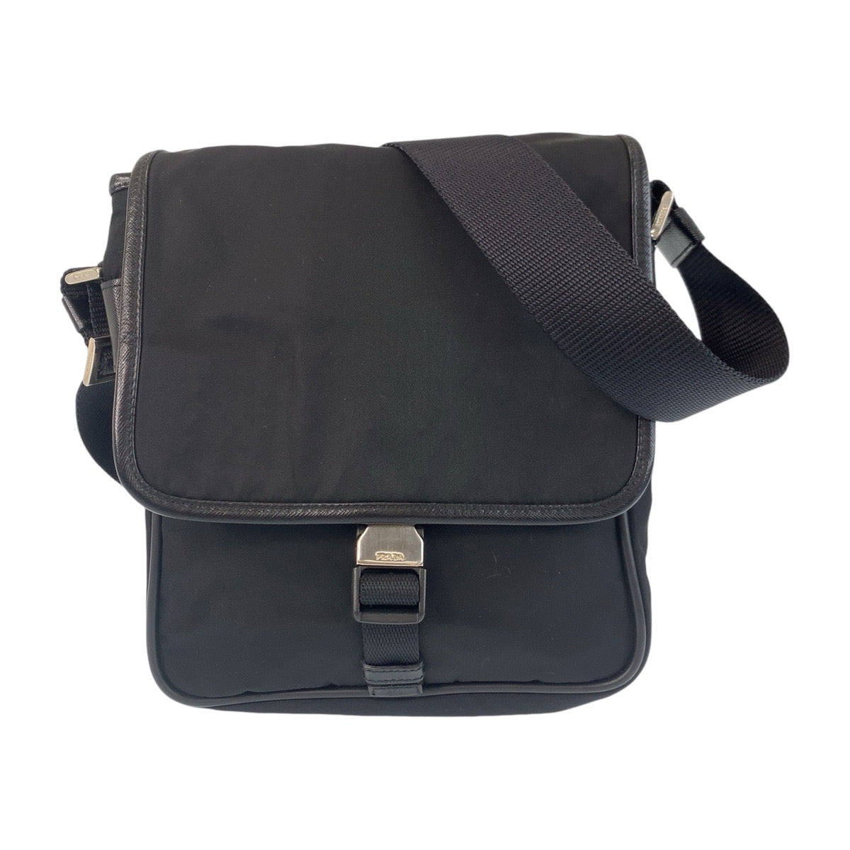 14696
PRADA プラダ テスート 三角ロゴプレート ブラック 黒 シルバー金具 ナイロン 斜め掛け ショルダーバッグ メッセンジャーバッグ  レディース