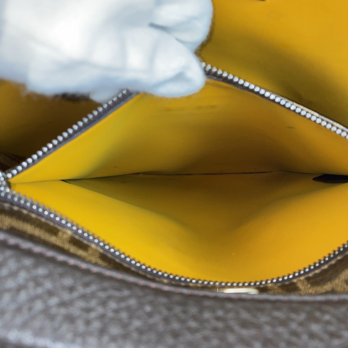 14721
FENDI フェンディ ピーカブー エックスライト フィット ブラウン シルバー金具 レザー ビジネスバッグ  ブリーフケース  メンズ