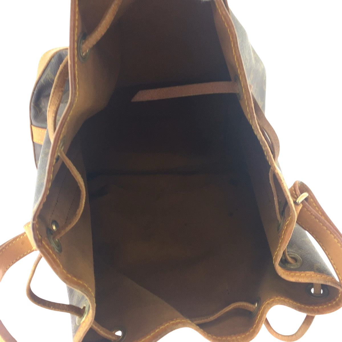 14760
LOUIS VUITTON ルイヴィトン モノグラム ノエ ブラウン ゴールド金具 PVC M42224 ショルダーバッグ  レディース