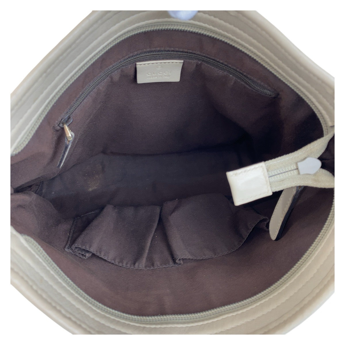 14826
GUCCI グッチ ベージュ ゴールド金具 GGキャンバス / レザー 388924 斜め掛け ショルダーバッグ メッセンジャーバッグ  レディース