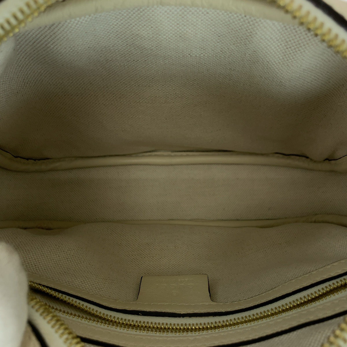 14828
 
GUCCI GG Star White Cream Gold Hardware Leather 675776 Shoulder Bag Camera Bag Women's