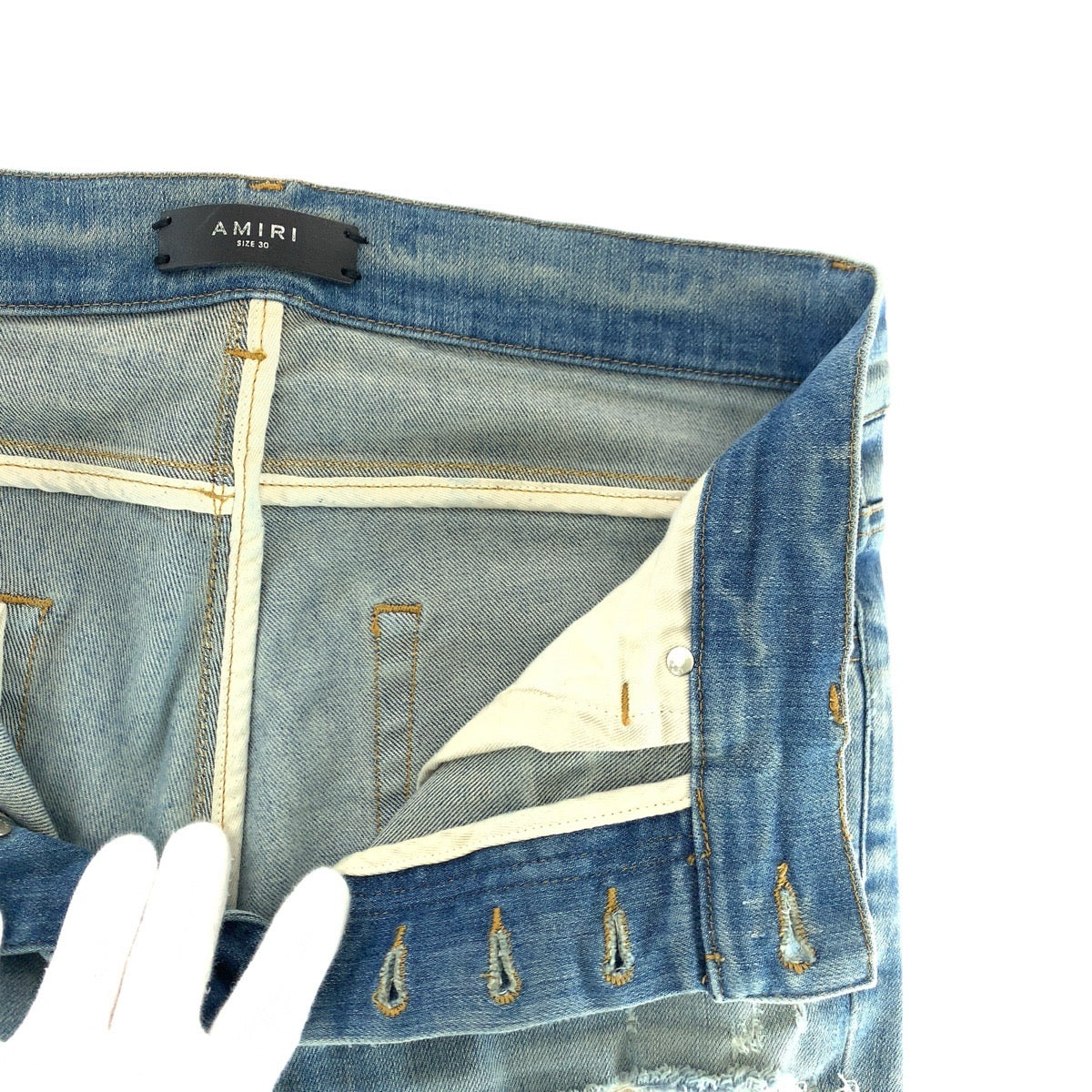 14841
AMIRI アミリ ダメージ加工 サイズ30 ライトブルー シルバー金具 デニム デニムパンツ ジーンズ  メンズ