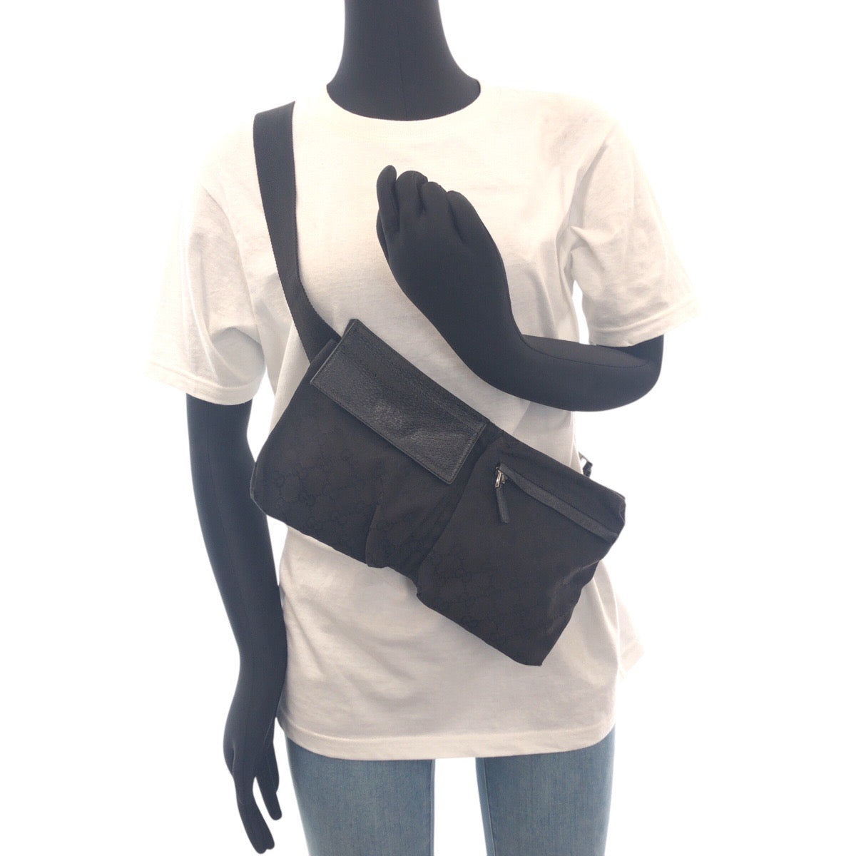14864
GUCCI グッチ ブラック 黒 シルバー金具 GGキャンバス / レザー 28566 ボディバッグ ウエストポーチ バムバッグ  メンズ